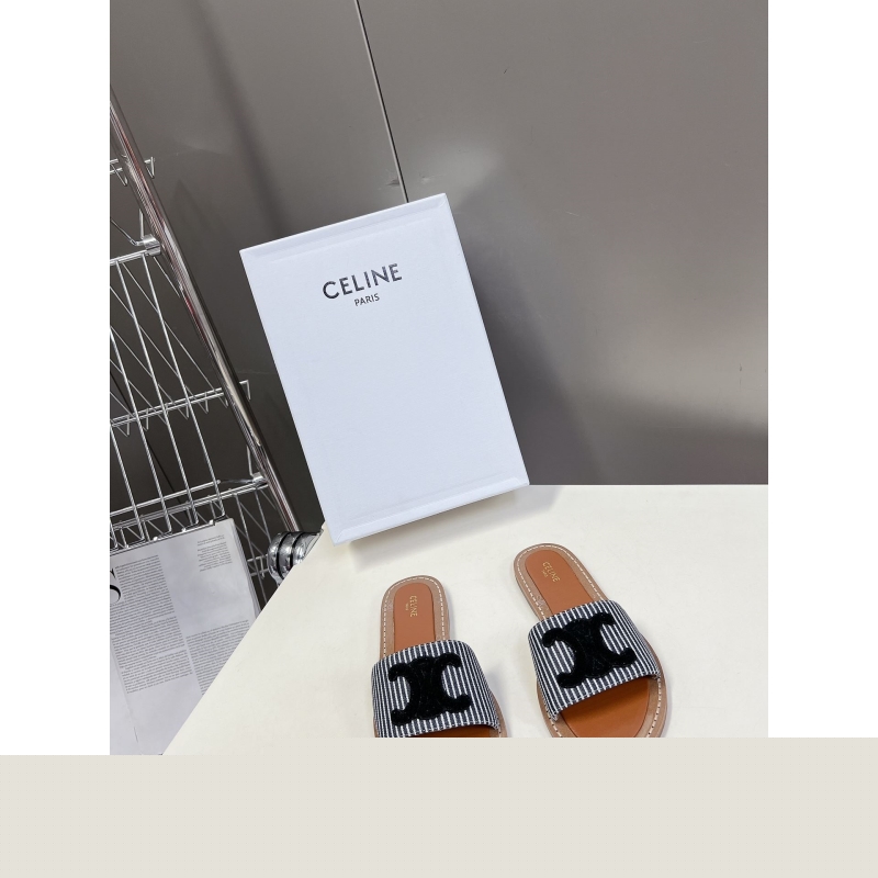 Ce**e slippers